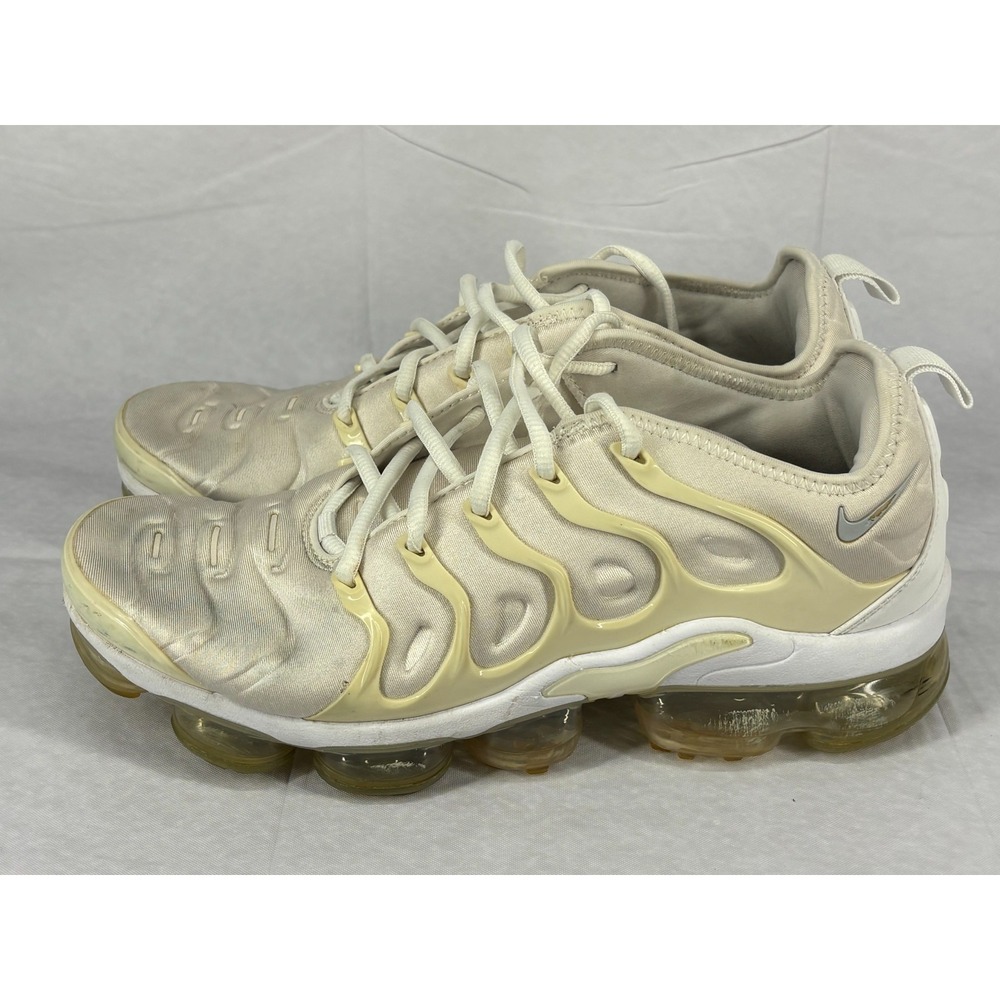 Nike Air VaporMax Plus Mens Beige Low Top Sneakers 924453-100 Size 9.5